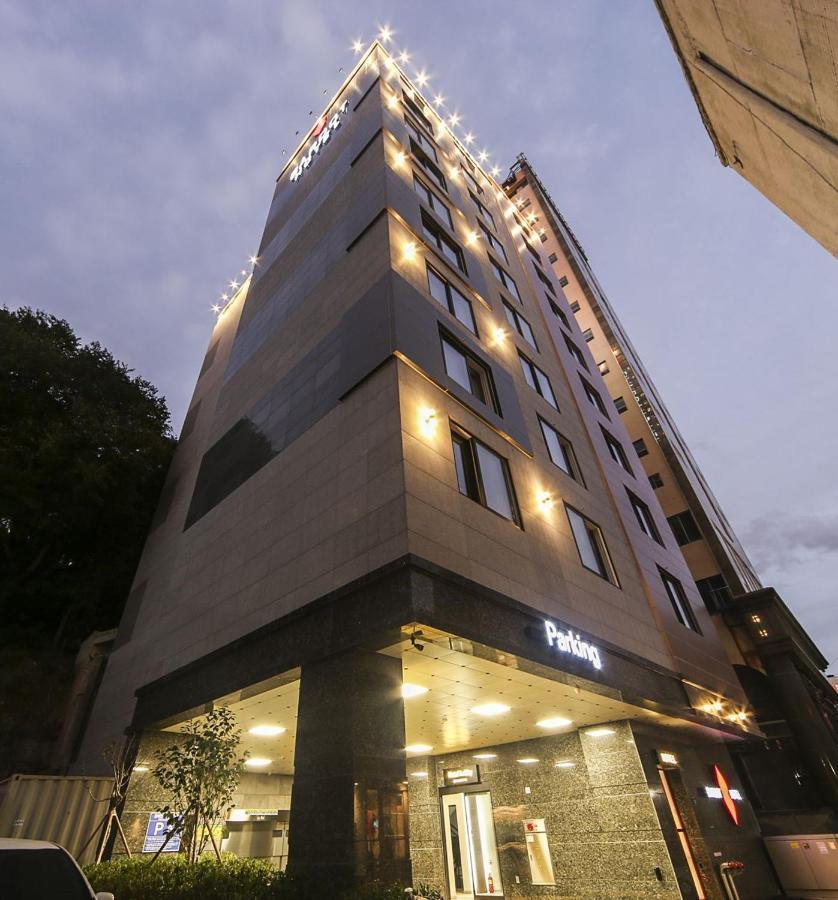โรงแรมมารอน นัมโพ ปูซาน ภายนอก รูปภาพ